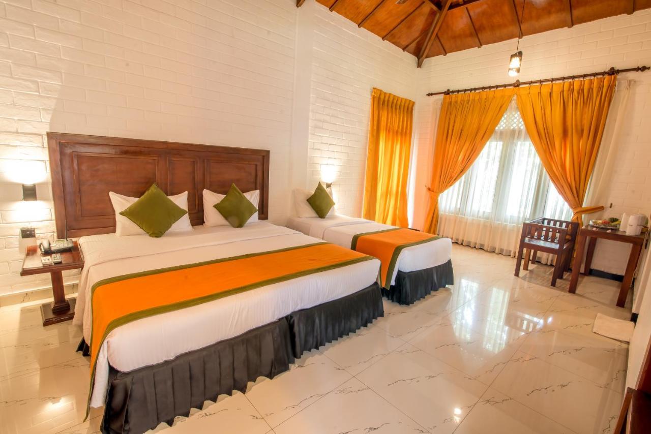 Mahanuge Hotel Polonnaruwa Exteriör bild